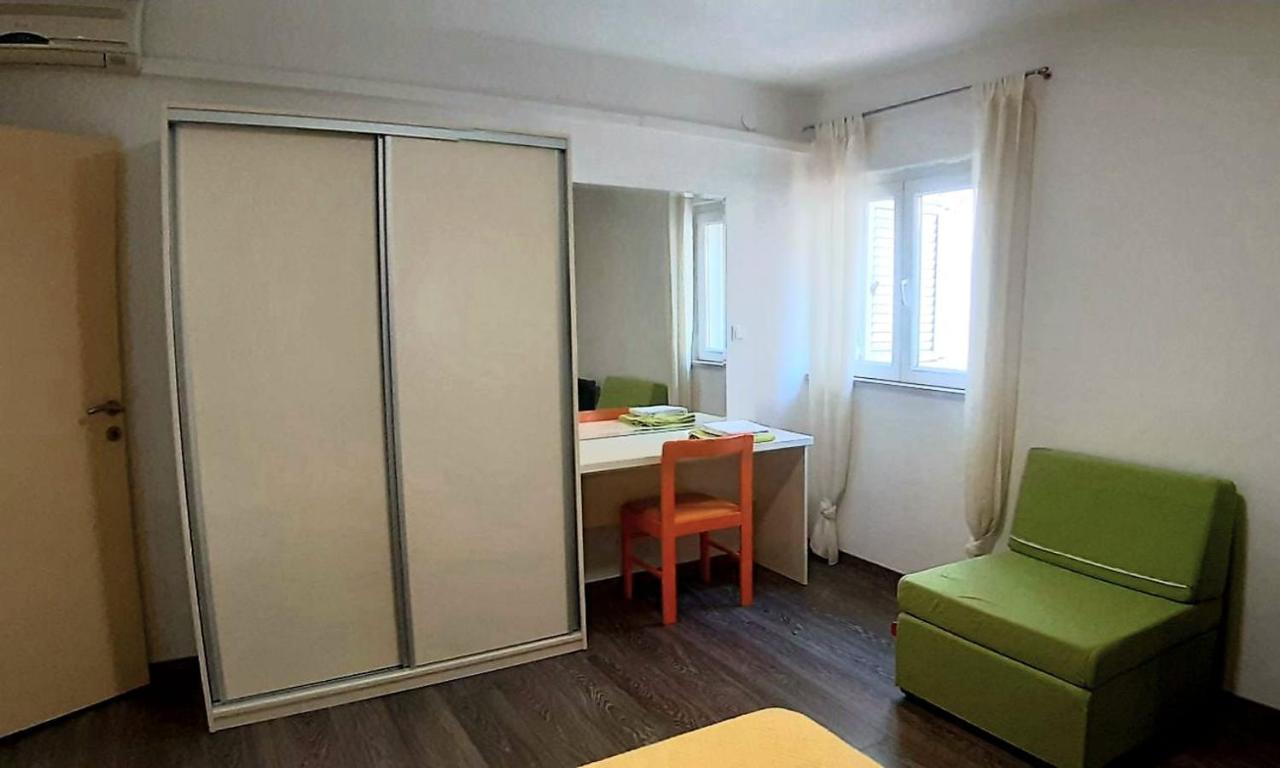 House Merlin Baška Voda Extérieur photo
