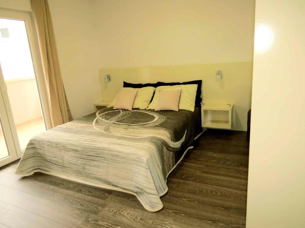 House Merlin Baška Voda Extérieur photo